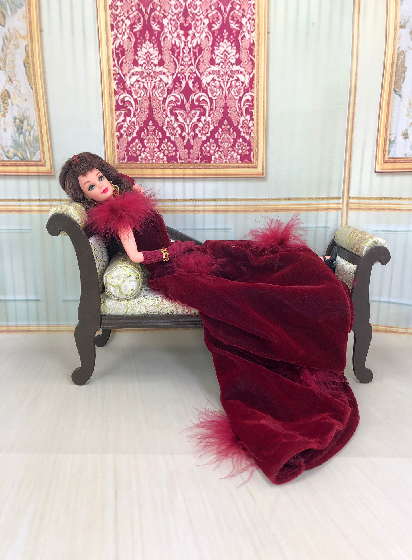 Barbie as Scarlett O'Hara “Gone With The Wind” Red Velvet Dress by Mattel Circa 1994