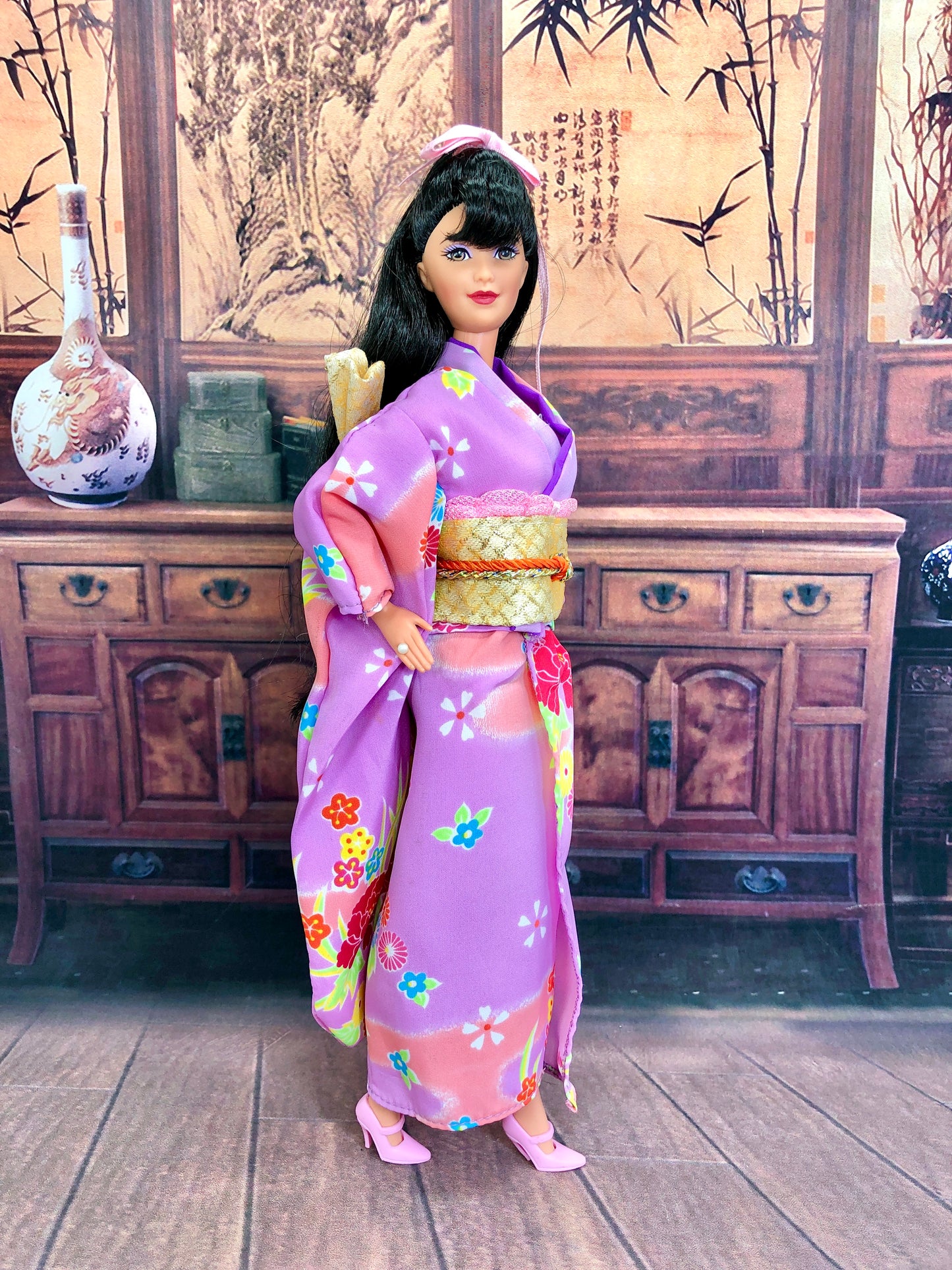 Japanese Barbie 1995 DOLLS OF THE WORLD COLLECTOR EDITION by Mattel