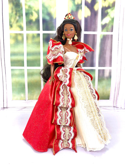 Pre-Owned Happy Holidays Barbie Doll 1997 African-American 10th Anniversary Special Edition